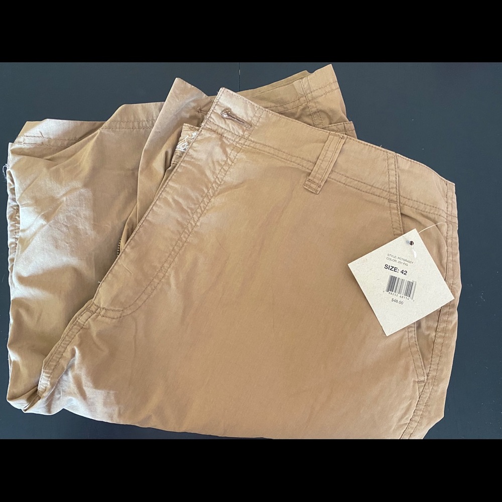 Paradise Men’s Cargo Shorts